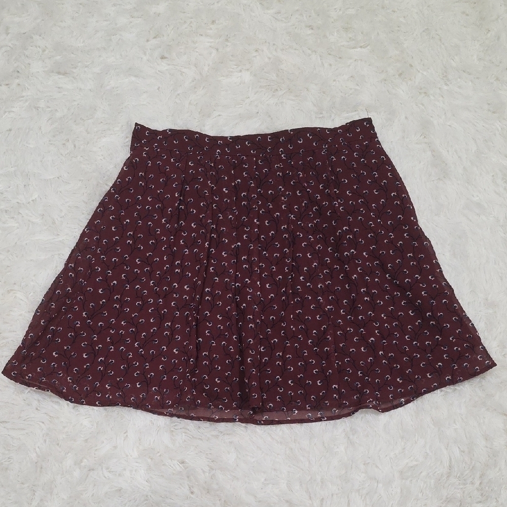 Old Navy - Burgundy Floral Skirt. Size M